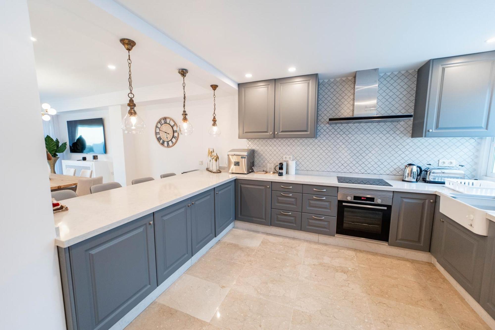 5b Townhouse In Puente Hills *